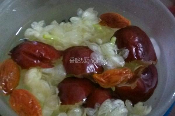 茉莉花茶的做法图解2