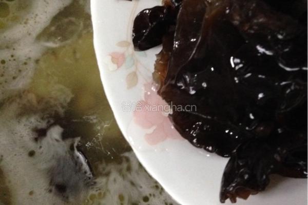 山药鸽子汤的做法图解9