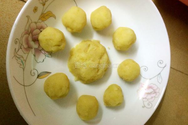 三丁孜然土豆泥的做法图解5