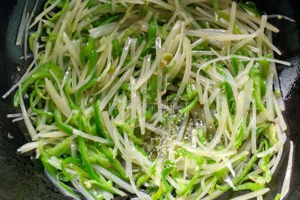 青椒土豆丝的做法图解8