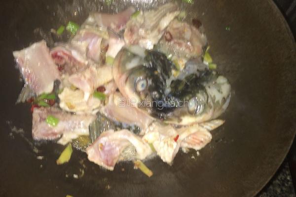 大众酸菜鱼的做法图解9