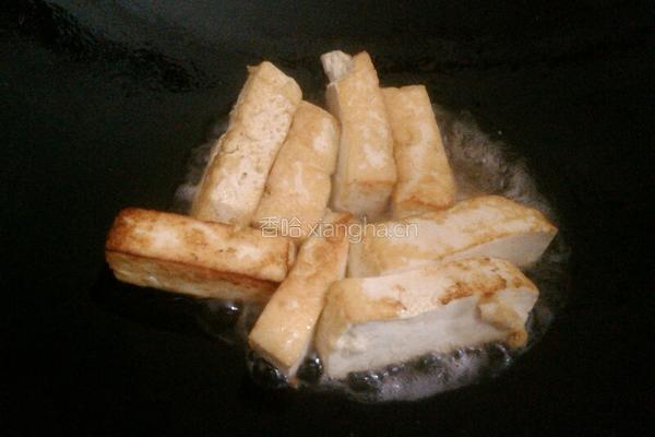 番茄焖豆腐的做法图解5