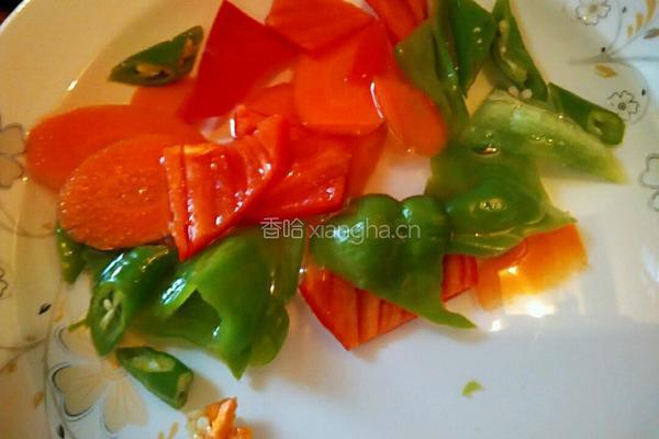 双椒炒芦笋的做法图解4