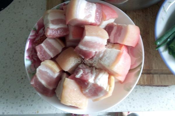 马兰干烧肉的做法图解2