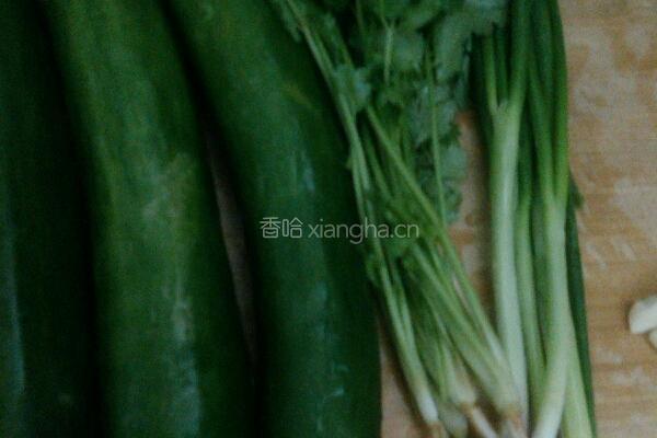 拍青瓜的做法图解2