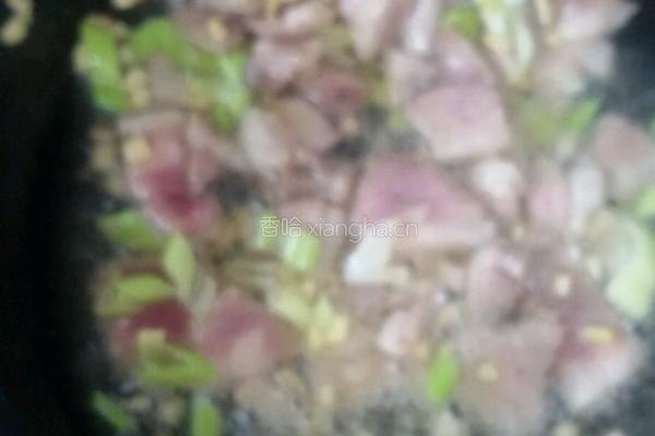 豆干小白菜。的做法图解2