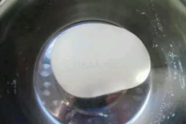西红柿鸡蛋面的做法图解1