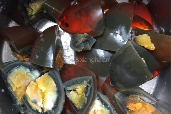 丝瓜皮蛋豆腐汤的做法图解3