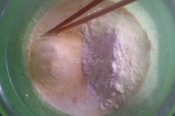 玉米面红糖发糕。的做法图解4