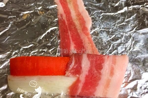 无油山药胡萝卜肉卷的做法图解2
