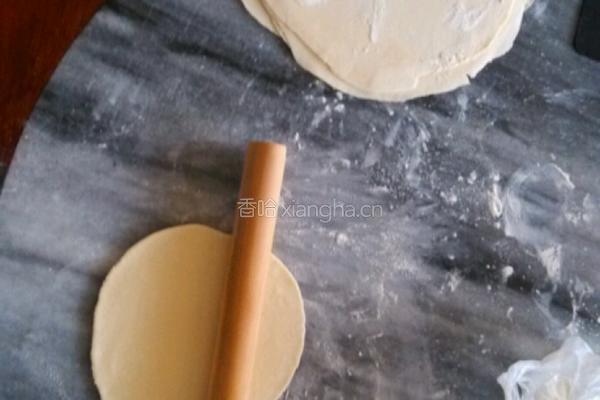 烙饼的做法图解1