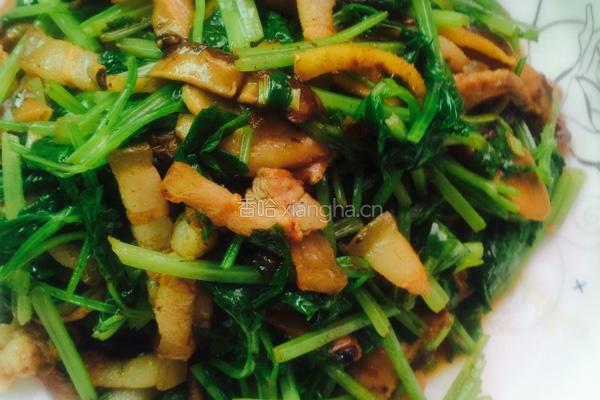 芹菜香菇肉丝