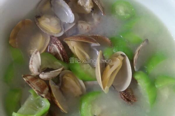 花蛤丝瓜油条汤圆的做法图解3