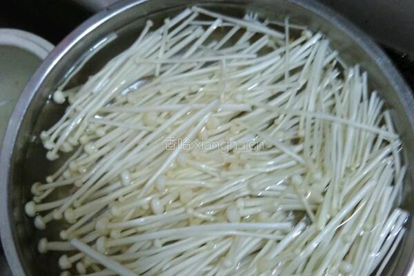 黄瓜凉拌豆芽的做法图解1