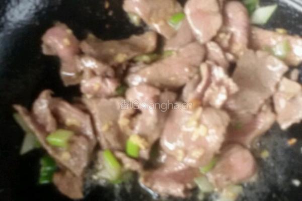 青椒牛肉片。的做法图解4