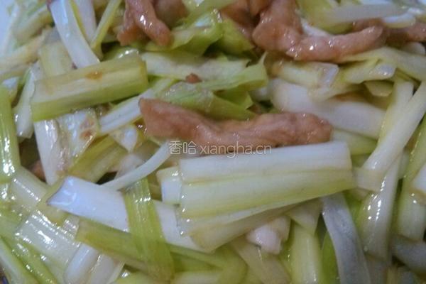 韭黄肉丝的做法图解5