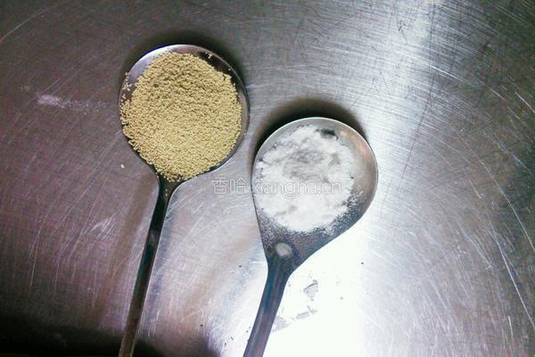 双色红豆包的做法图解2