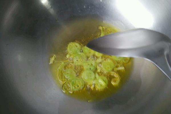 杂菌土豆片的做法图解2