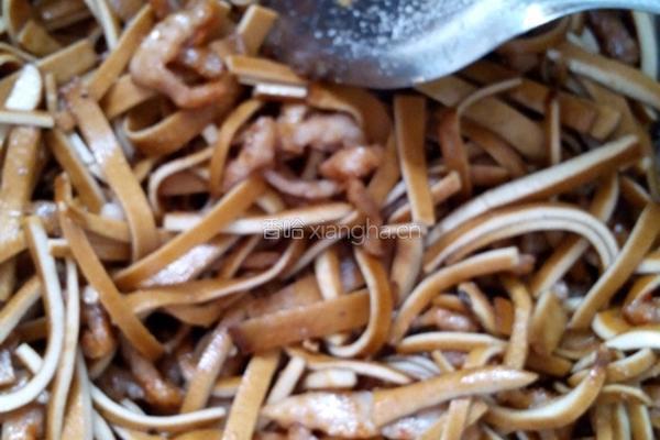 豆干肉丝的做法图解7