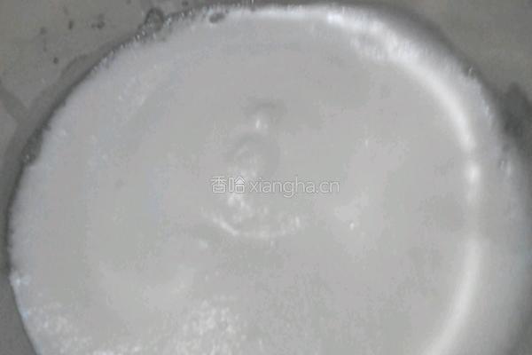 芒果慕斯的做法图解3