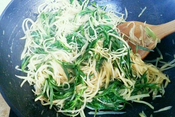 椒蒿土豆丝的做法图解6