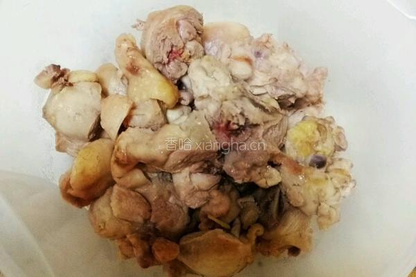大盘鸡拌面的做法图解2