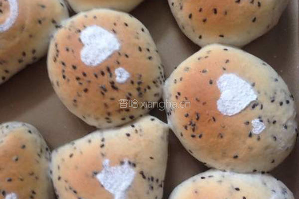黑芝麻麻薯面包的做法图解10