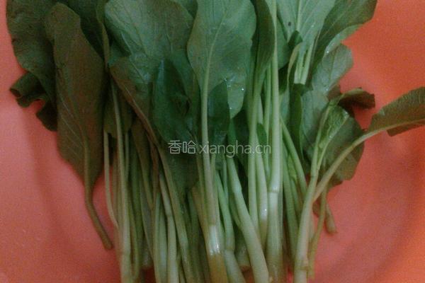 盐水菜心的做法图解1