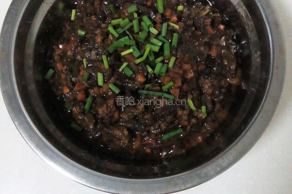 香辣蘑菇炸酱面的做法图解4