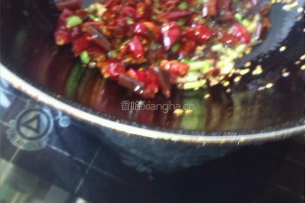 干煸辣子鸡的做法图解9