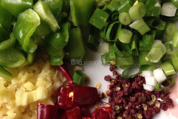 宫保鸡丁的做法图解2