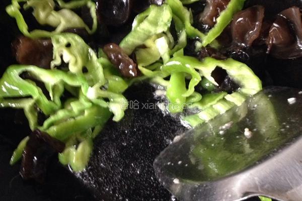 青椒肉丝炒毛豆的做法图解6