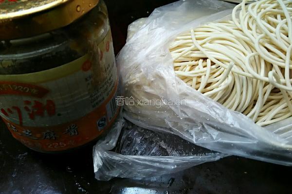 麻酱凉面的做法图解1