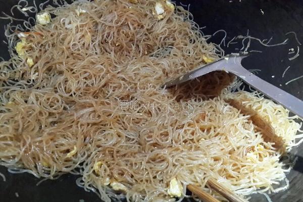 牛肉炒米粉的做法图解5