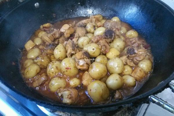 小土豆烧鸡的做法图解4