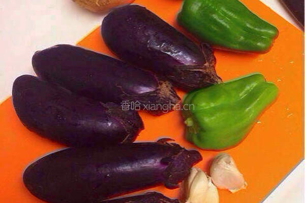 东北地三鲜的做法图解1
