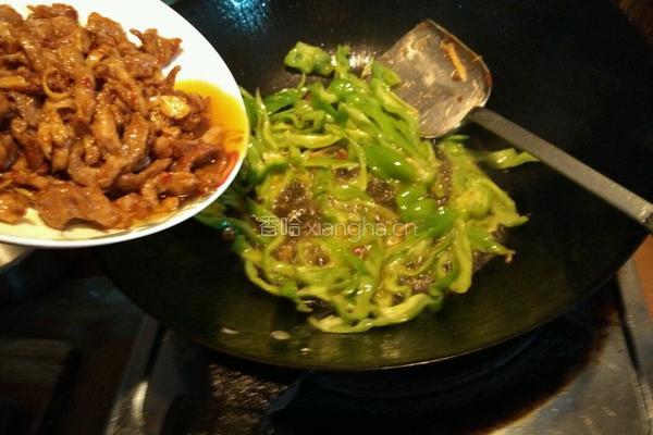 青椒炒肉丝的做法图解6