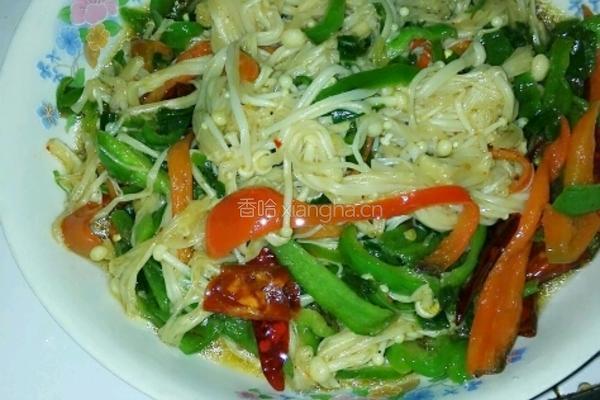 辣椒丝，炒金针菇。的做法图解4