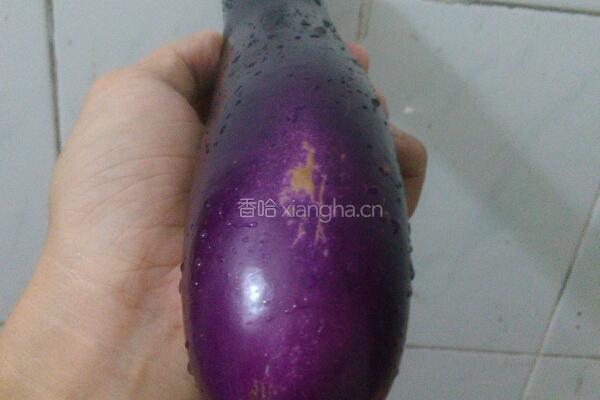 菊花茄子的做法图解1