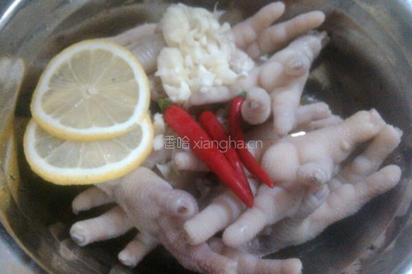 酱香凤爪的做法图解3