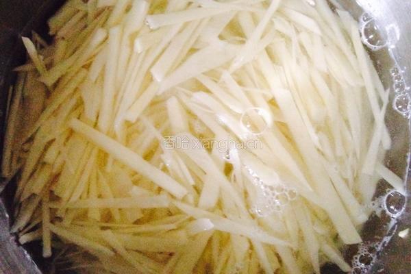 尖椒土豆丝的做法图解3