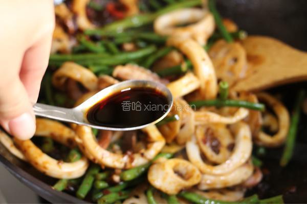 麻辣鱿鱼香锅的做法图解8