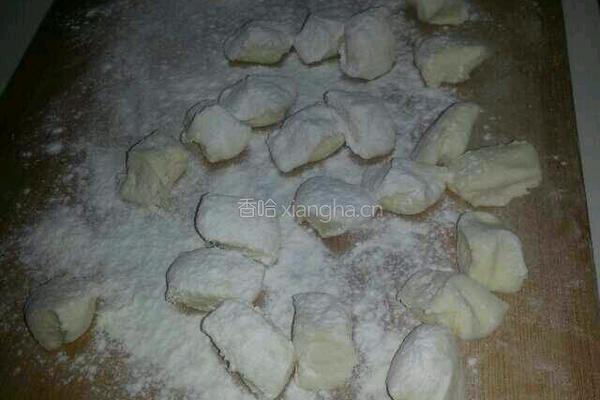 韭菜鸡蛋馅儿水饺的做法图解5