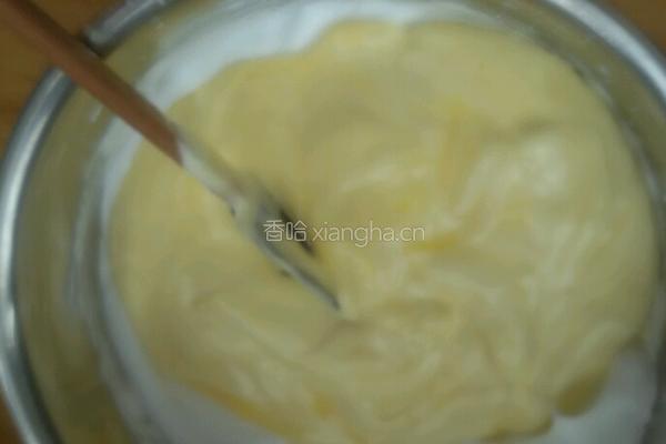 戚风蛋糕的做法图解8