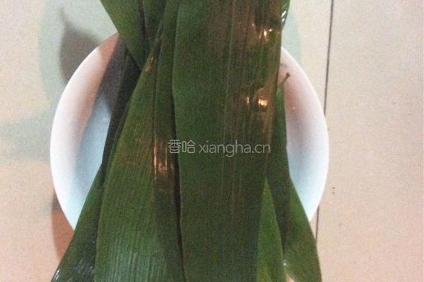 紫米芒果粽的做法图解2