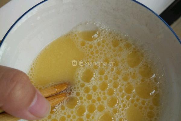 香菇虾皮鸡蛋羹的做法图解1