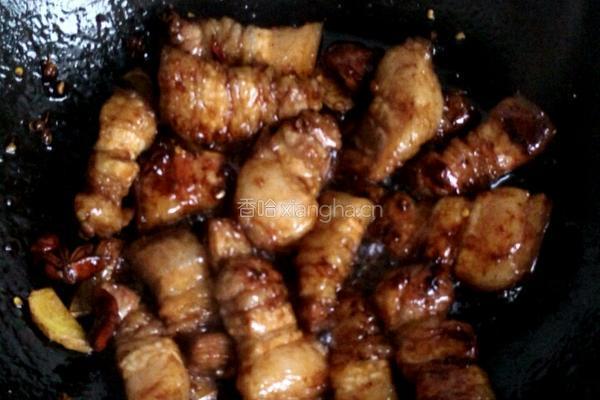 红烧肉炖土豆的做法图解1