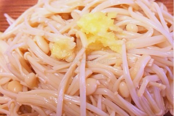 凉拌金针菇的做法图解5