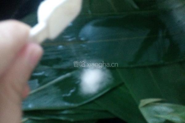 豆沙糯米粽的做法图解4