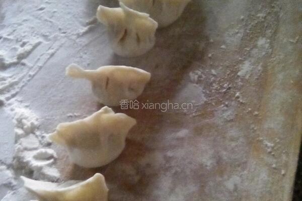 芹菜饺子的做法图解5